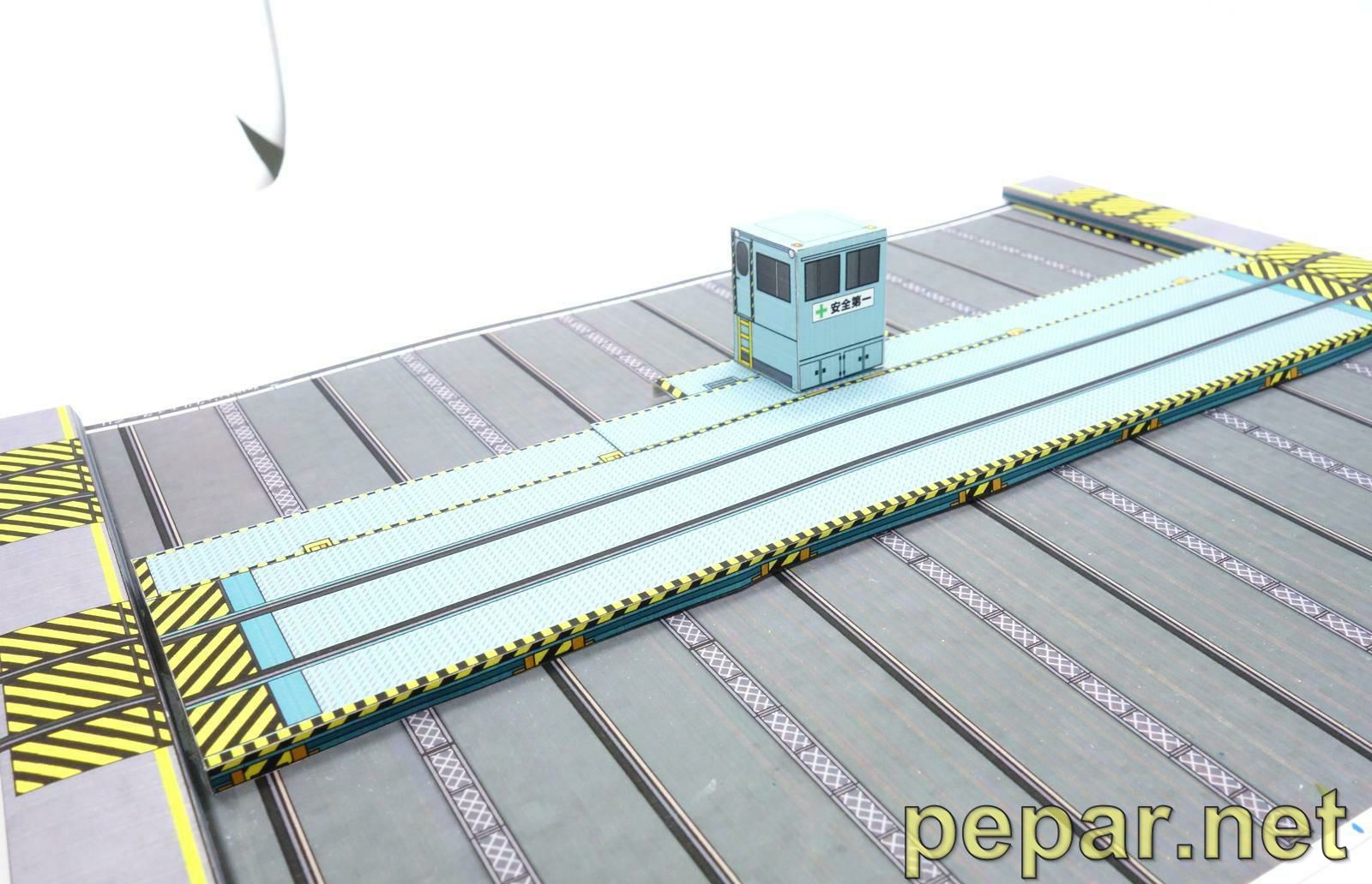 施設　トラバーサー　緑のペーパークラフト作例